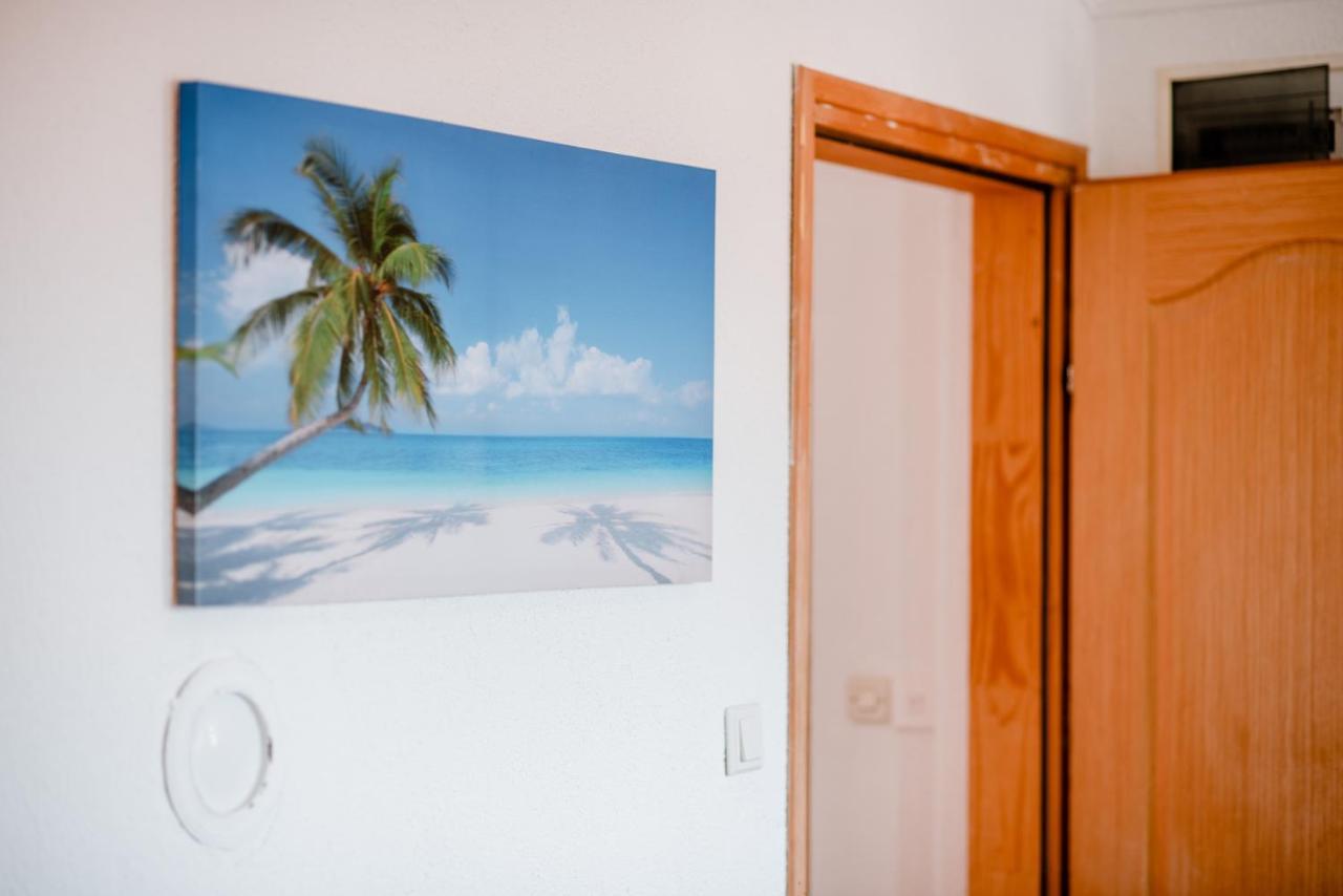 Apartmens Leona Karlobag Kültér fotó