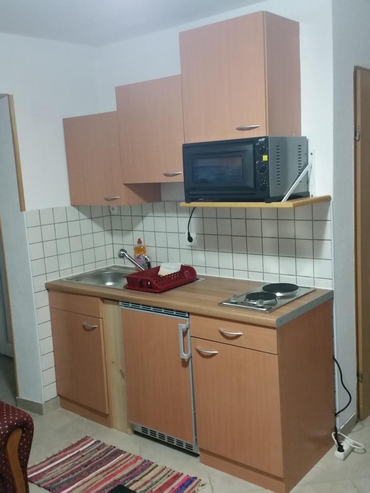 Apartmens Leona Karlobag Szoba fotó